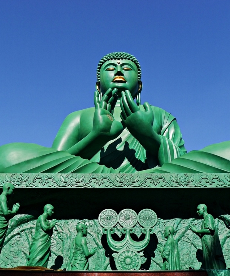 Tall Nagoya Buddha